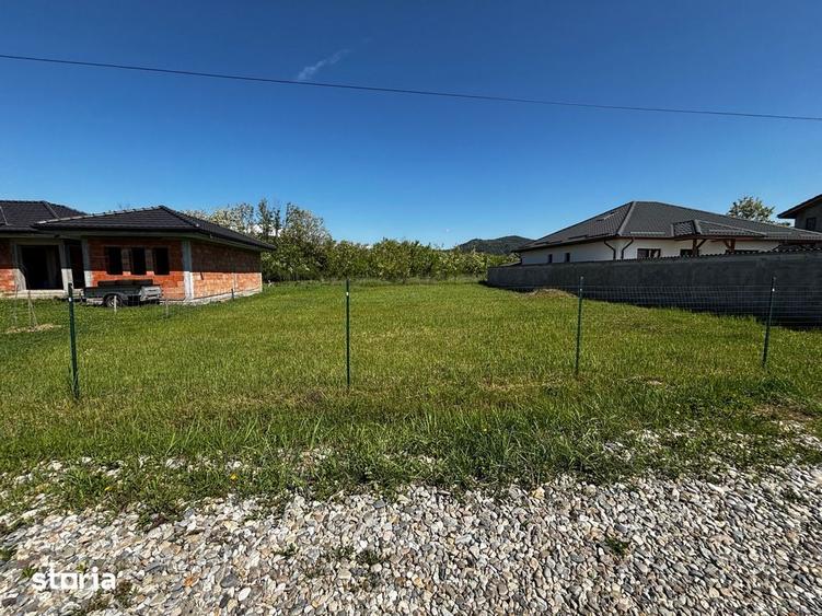 Teren de 500 mp, în Copăcelu