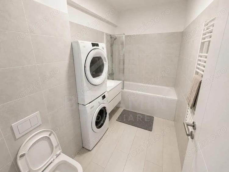 Apartament cu 3 camere decomandat în Triaj