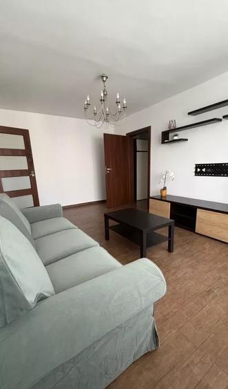 Apartament cu 2 camere semidecomandat, mobilat în Drumul Taberei