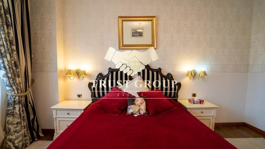 Apartament cu 4 camere semidecomandat în Clăbucet