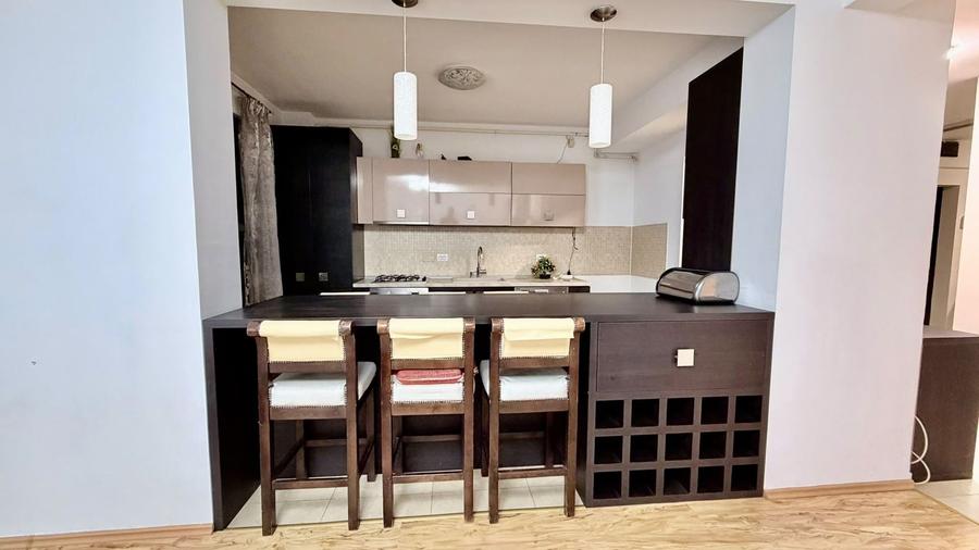 Apartament cu 2 camere decomandat în Central