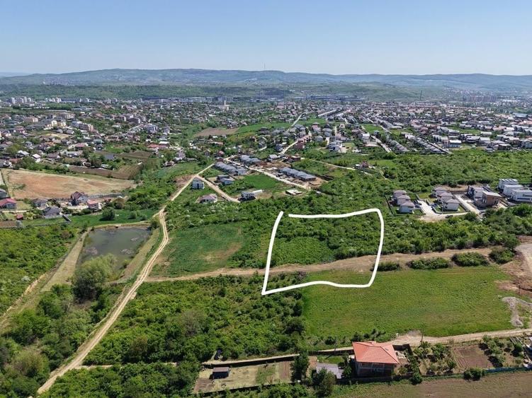 Teren de 1500 mp, în Balciu