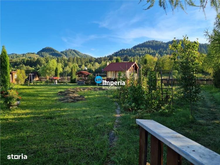 Campulung Moldovenesc, zona Cucoara | 4.544 mp teren | 2 casute locuib - 13