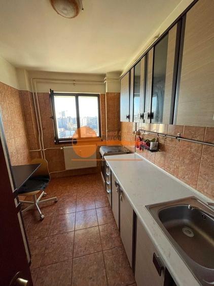 Apartament cu 2 camere decomandat, mobilat în Banu Manta