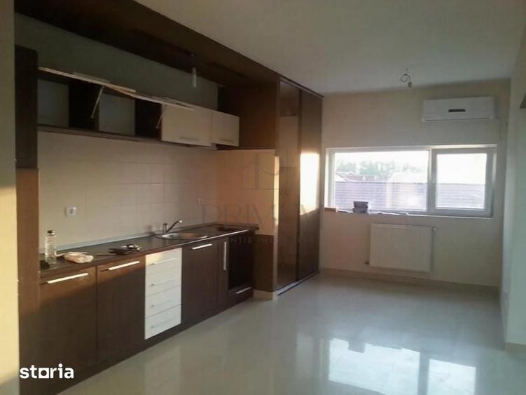 Apartament cu 3 camere în Girocului