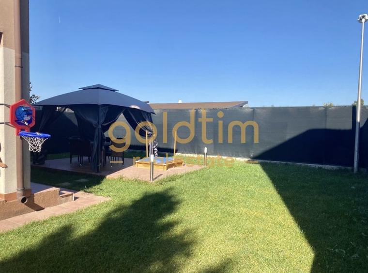 Duplex cu 5 camere cu Canalizare în Pipera