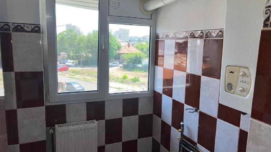 Garsonieră decomandată în Drumul Taberei