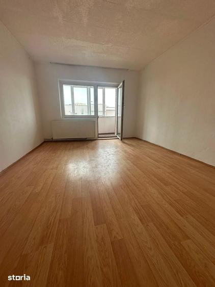 Apartament cu 2 camere decomandat în Județean