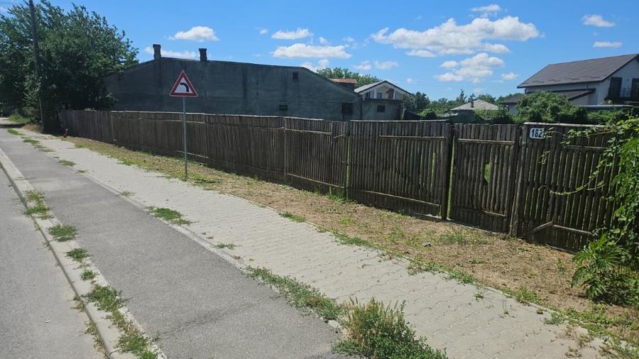 Teren Construcții intravilan de 1312 mp, în Central