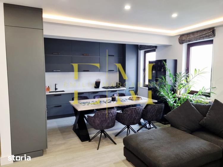 Apartament cu 3 camere în Tractorul