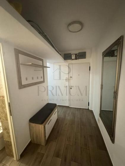 Apartament cu 2 camere semidecomandat în Șagului