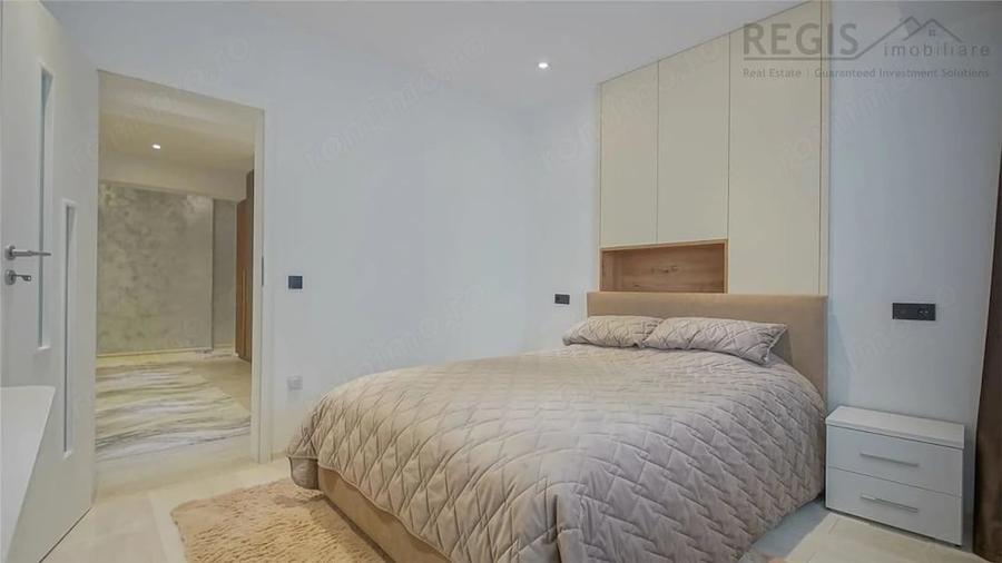 Apartament cu 4 camere în Tractorul