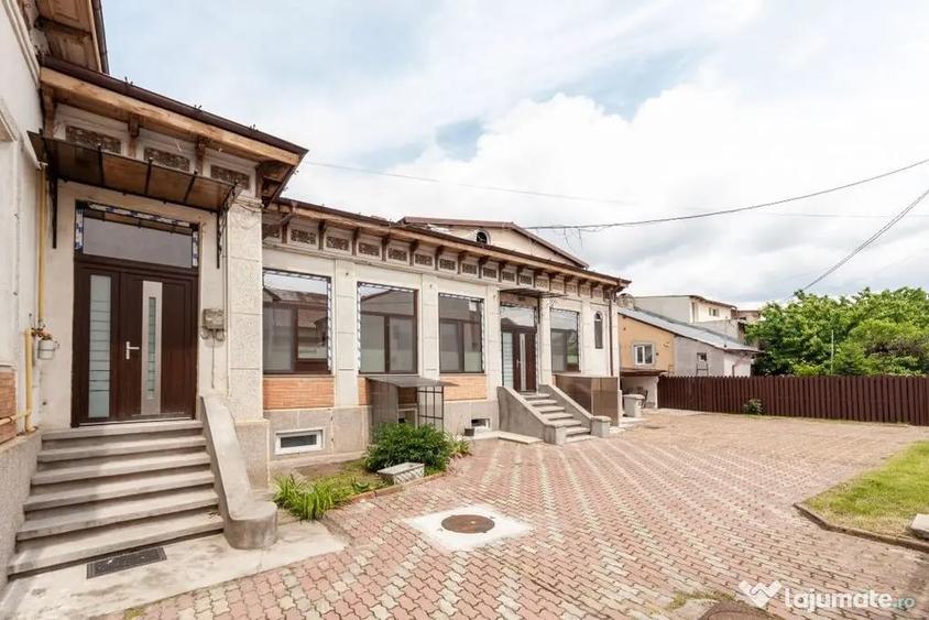 Casă cu 4 camere cu Teren 224 Mp în Central