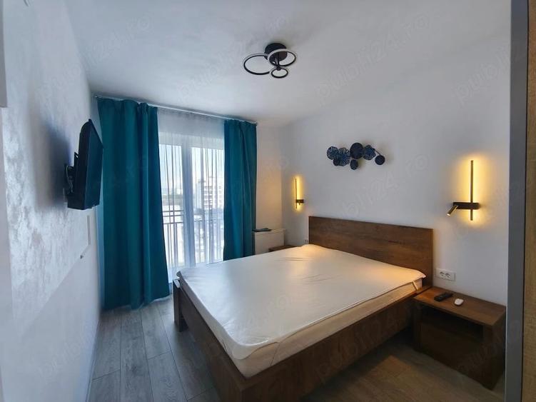 Apartament cu 2 camere decomandat în Exterior Vest