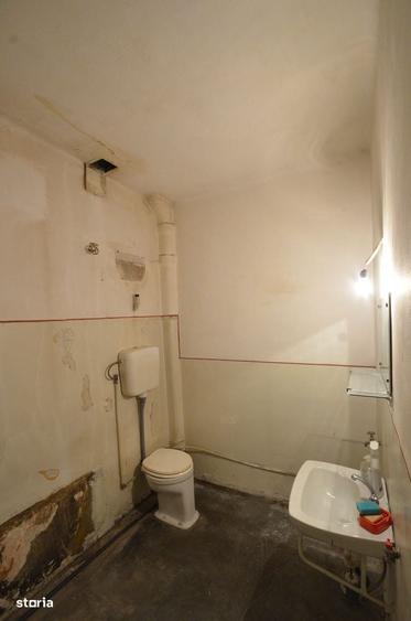 Casă cu 2 camere în Central