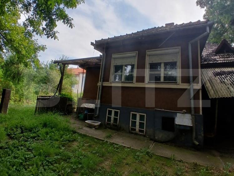 Casă individuală cu 2 camere cu Canalizare în Reghin