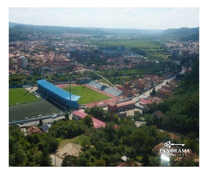 Teren Construcții intravilan de 809 mp, în Nord