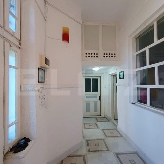 Apartament cu 2 camere decomandat în Sud