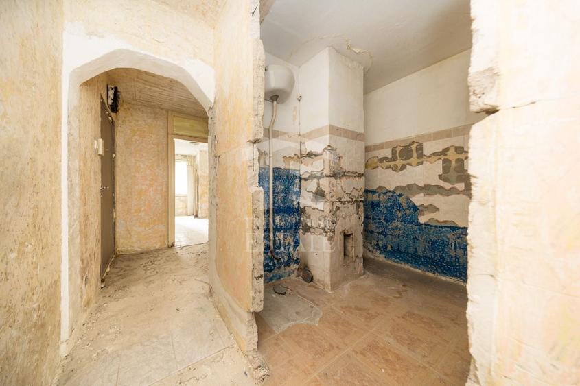 Apartament cu 3 camere decomandat în Triaj