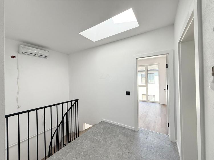 Apartament cu 4 camere în Giroc