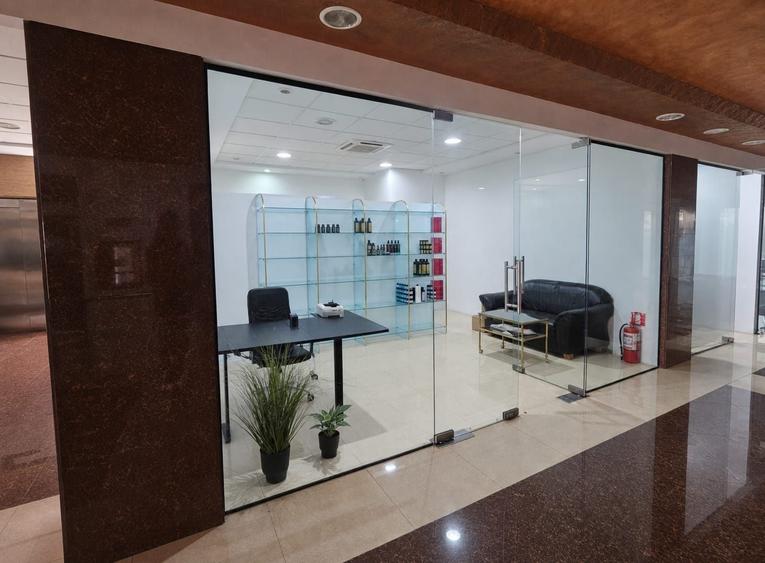Spațiu comercial, de 25 mp, în Petru Rareș