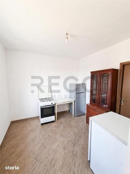 Casă cu 3 camere cu Teren 2230 Mp în Saca