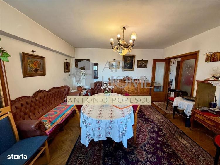 Apartament cu 4 camere în Ultracentral