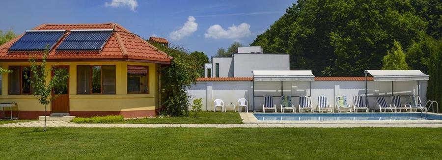 Casă cu 14 camere cu Teren 1600 Mp în Șanțu-Florești