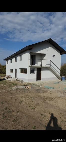 Casă cu Teren 2000 Mp în Moșteni