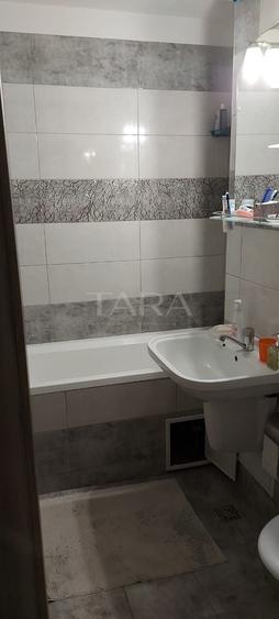 Apartament cu 5 camere decomandat, mobilat în Mănăștur