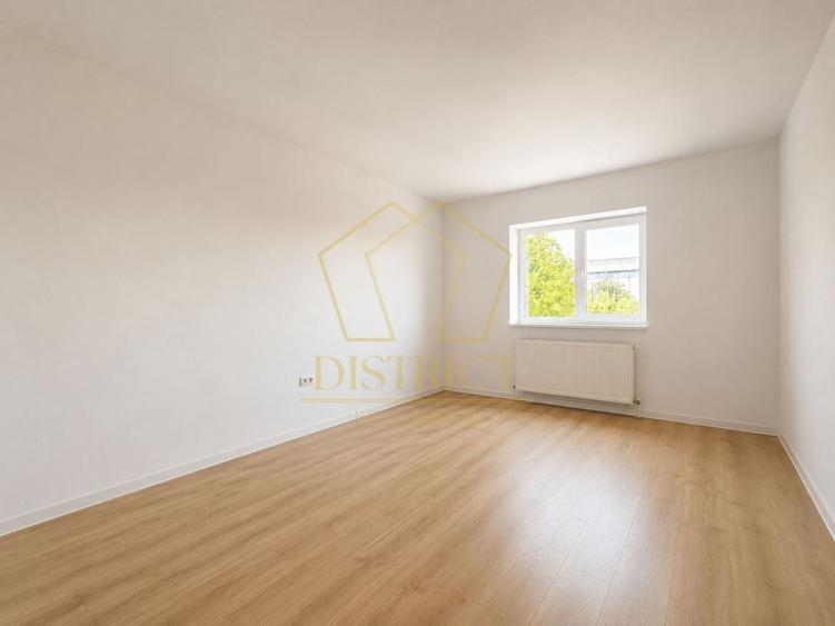 Spațiu comercial, de 470 mp, în Moșnița Nouă