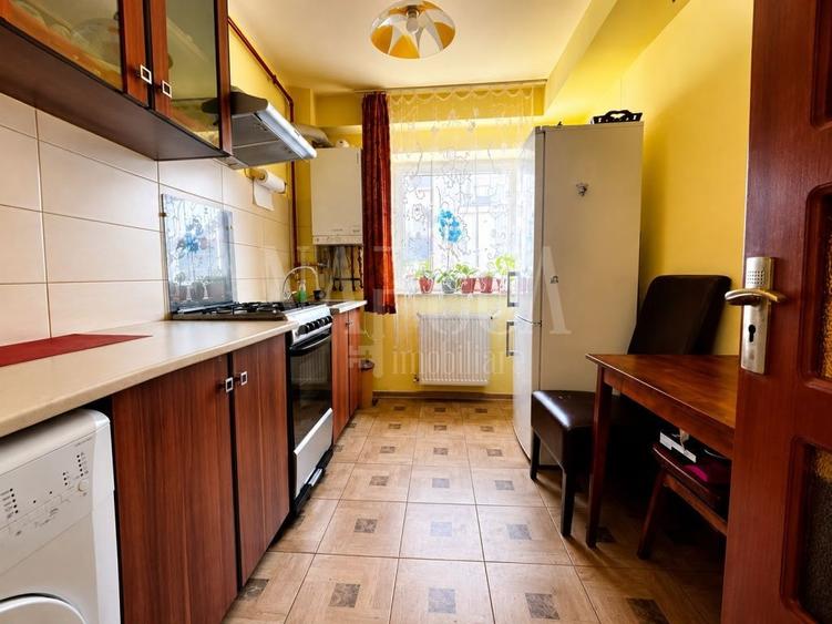 Apartament 2 camere de vanzare in Floresti - 2