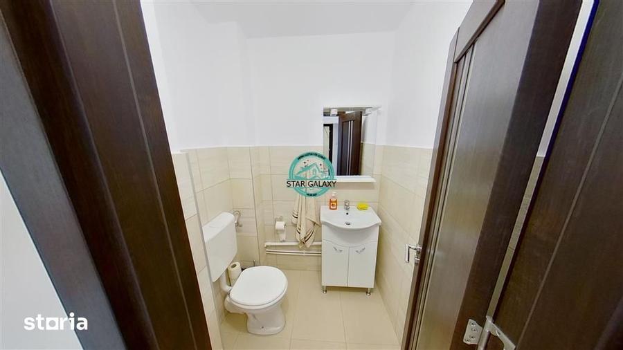 Apartament cu 3 camere decomandat în Cornișa