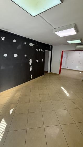 Spațiu comercial, de 81.389999389648 mp, în Mănăștur