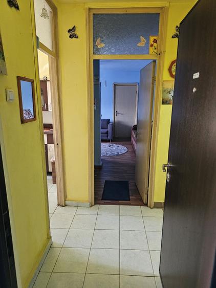 Apartament cu 2 camere semidecomandat în Zahana