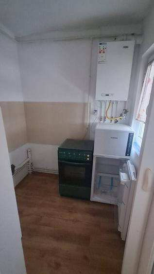 Garsoniera renovata, mobilata, centrala proprie Zona Motorului - 5