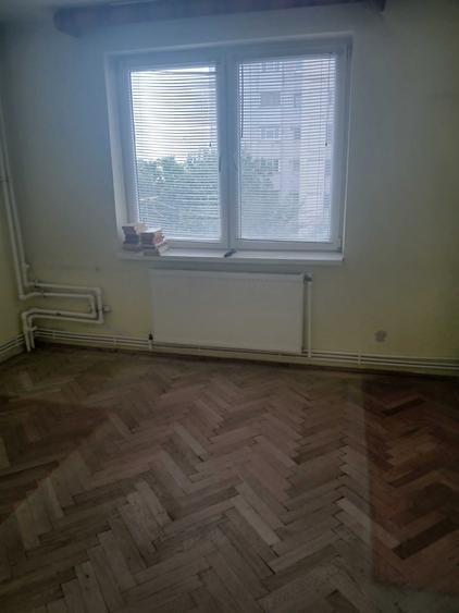 Vanzare apartament 2 camere semidecomandate in Constanta, cartier Tomis 2 - 1