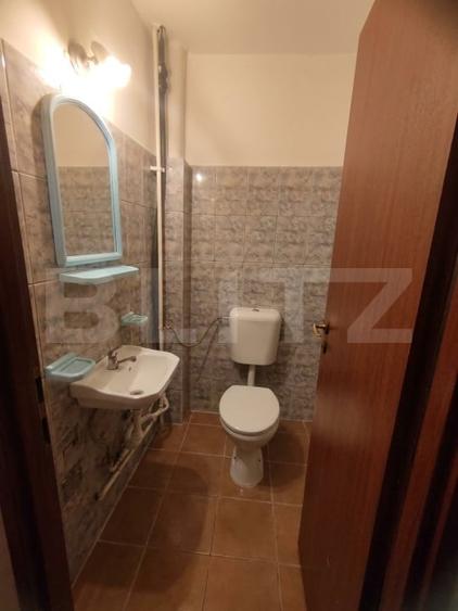 Apartament cu 3 camere decomandat, mobilat în Ultracentral