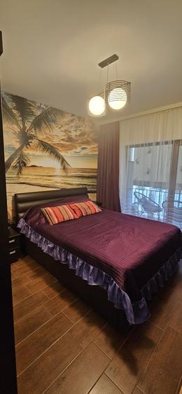 Apartament cu 3 camere semidecomandat în Mogoșoaia