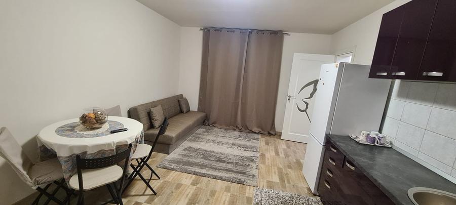 Apartament cu 2 camere decomandat în Ghiroda