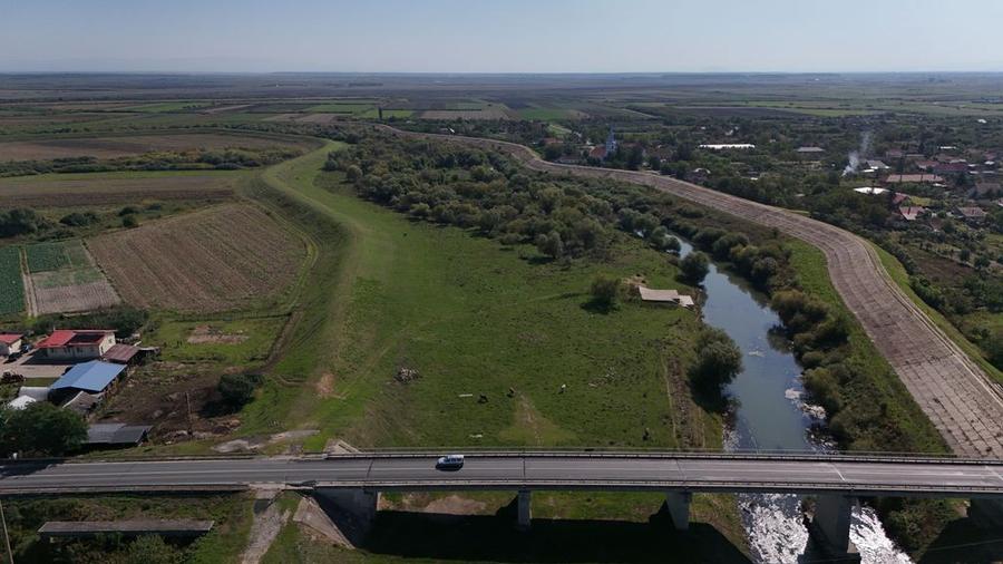 Teren de 3139 mp, în Zerind