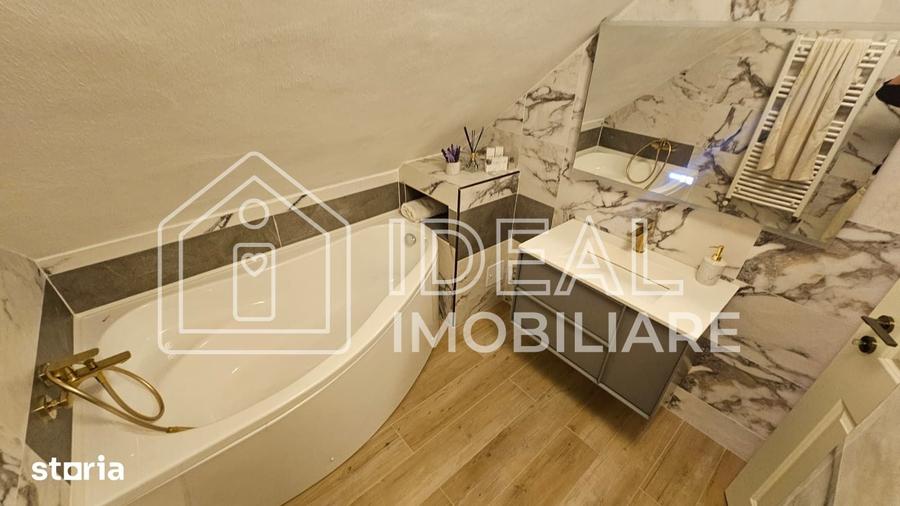 Casă cu 4 camere cu Teren 300 Mp în Lupeni