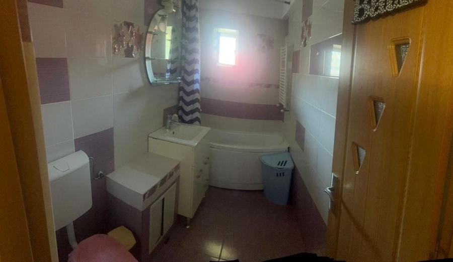 Apartament cu 2 camere decomandat în Frumoasa