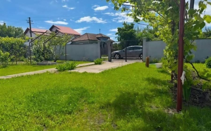 Casa cu teren 2500mp de vanzare in Babana, sat Slatioarele 13 km de Pitesti - 6