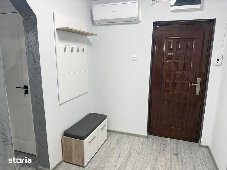 Apartament cu 2 camere decomandat în Micro 6