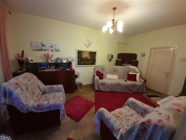 Apartament cu 2 camere decomandat în Ultracentral