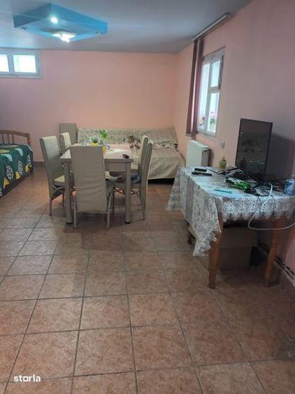 Casă cu 4 camere cu Teren 119 Mp în Central