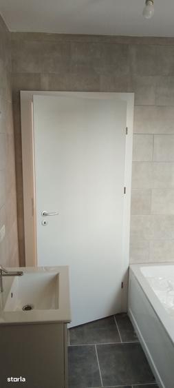 Casă cu 4 camere cu Teren 477 Mp în Central