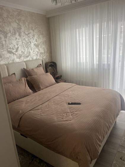 Apartament cu 3 camere decomandat în Nufărul
