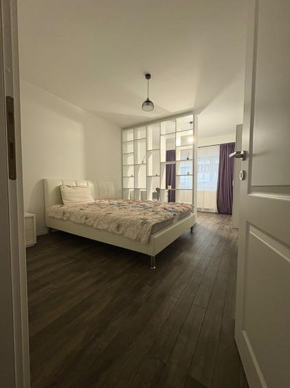 Apartament cu 2 camere decomandat în Energiei